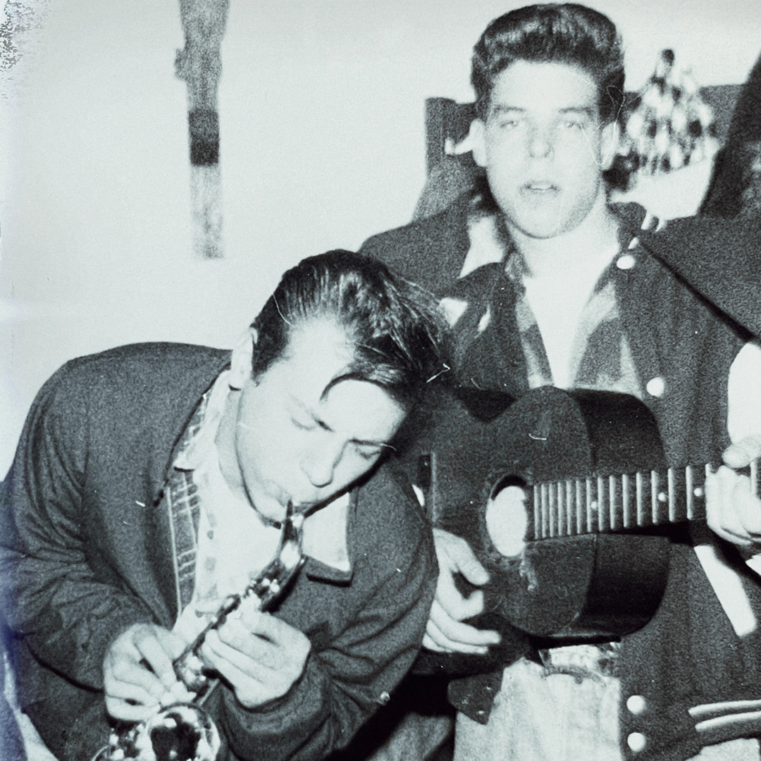 The Chevies The Chevies - Band